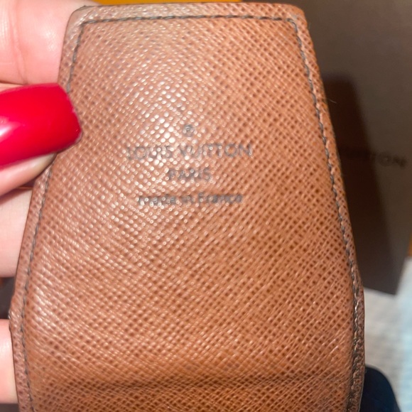 Louis Vuitton Logo Print Case. Satin Dust Bag. - Picture 7 of 9